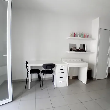 Cosy Avec Terrasse *